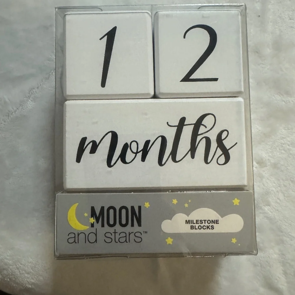 NIB Moon and Stars Wooden Baby Milestone Blocks - Nursery Photo Prop